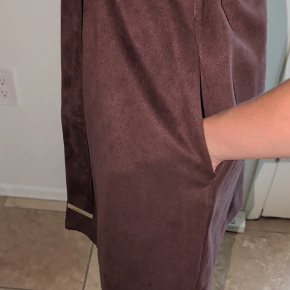 Kenneth Cole Deep Purple Suede Vest - Picture 5 of 11